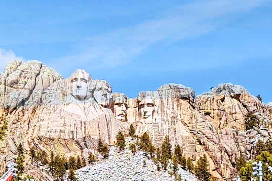 Núi Rushmore - Biểu tượng nổi tiếng của Mỹ