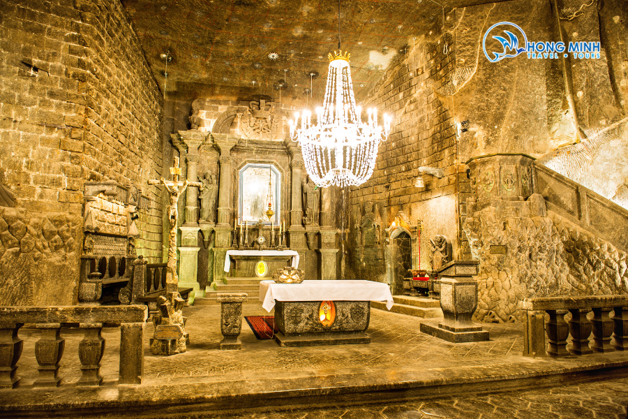 nha-nguyen-thanh-kinga-trong-mo-muoi-wieliczka