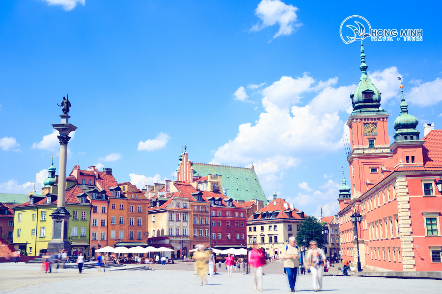 sigismunds-column-quang-truong-lau-dai-warsaw